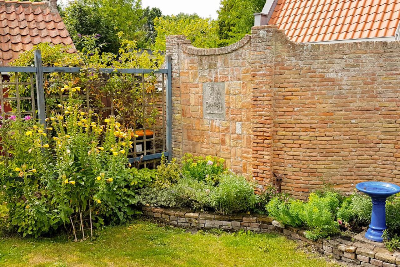 Countryside Bliss: Historic Cottage By The Sea Burgh-Haamstede Kültér fotó