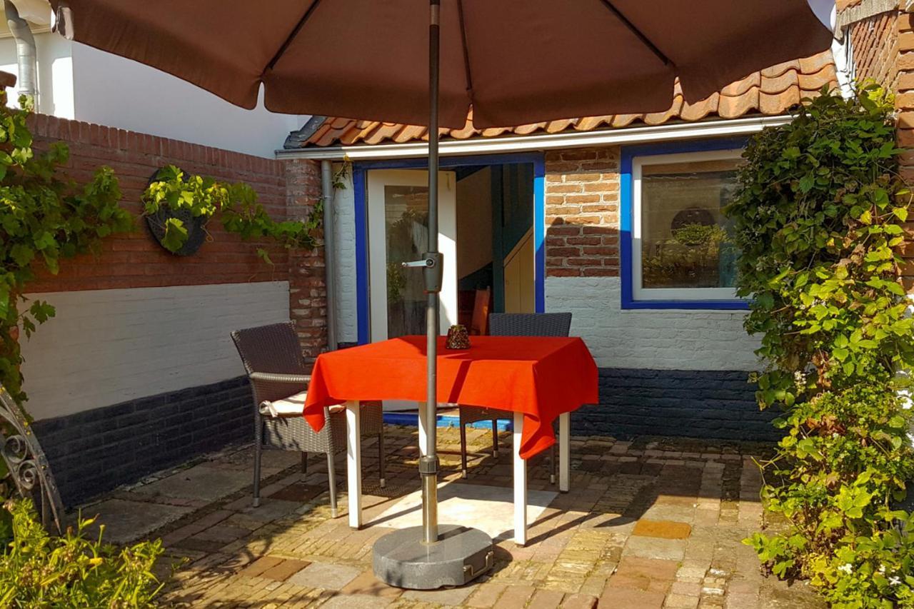 Countryside Bliss: Historic Cottage By The Sea Burgh-Haamstede Kültér fotó